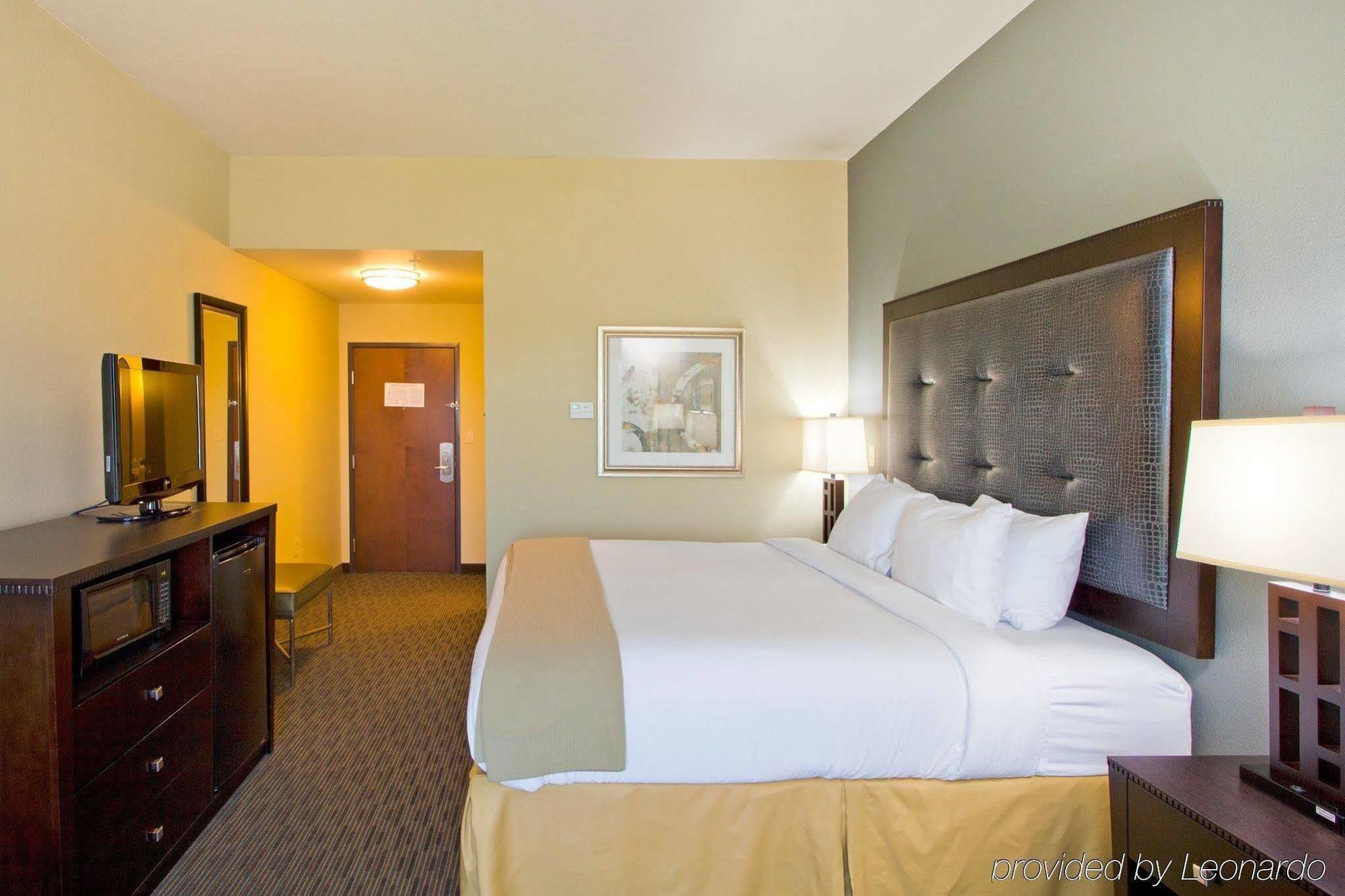 Holiday Inn Express Waycross Værelse billede