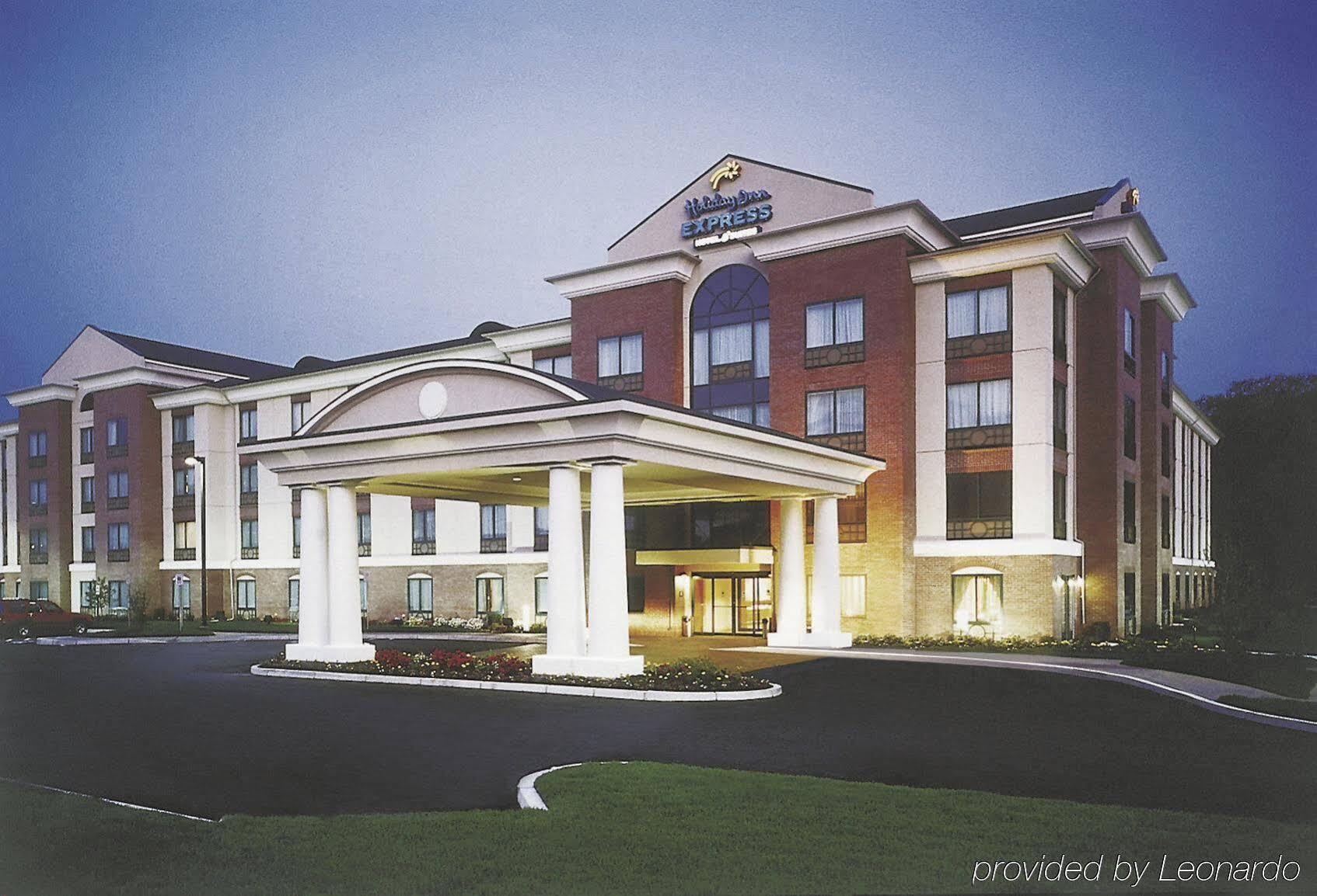 Holiday Inn Express Waycross Eksteriør billede