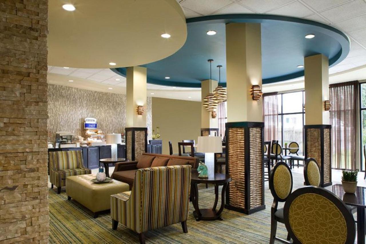 Holiday Inn Express Waycross Eksteriør billede